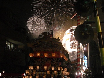 花火と屋台