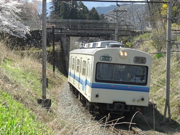 1000系